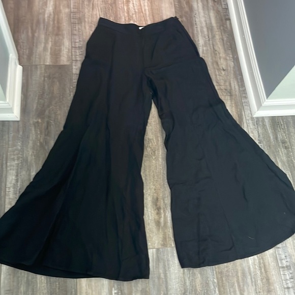 ANTHROPOLOGIE Black High Rise Wide Leg Flare Pants size 4 - Picture 5 of 10